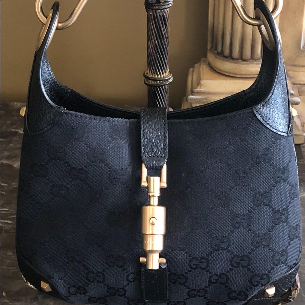 Gucci AUTHENTIC  small bag